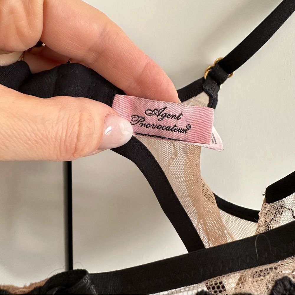 Agent Provocateur Janie Bra 32B - Picture 8 of 10